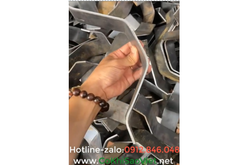 Cử Định Vị Cho Cọc Khoan Nhồi, Công Chấn Chặt Thép, Cơ Khí Sao Việt, cắt bản mã, đột lỗ, hàn định vị, Cử định vị