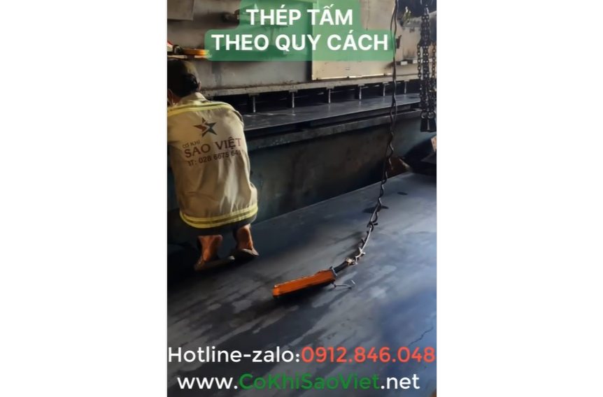 gia công thép tấm cắt, xây dựng, cơ khí chế tạo, kết cấu nhà xưởng, thiết bị công nghiệp, cắt thép, Cơ khí Sao Việt, dịch vụ gia công cắt thép tấm, gia công cắt thép tấm theo yêu cầu, cắt thép tấm theo yêu cầu, thép tấm đen, thép gân chống trượt, thép carbon, bản mã móng, mặt bích, sàn thao tác, bậc cầu thang, sàn xe tải