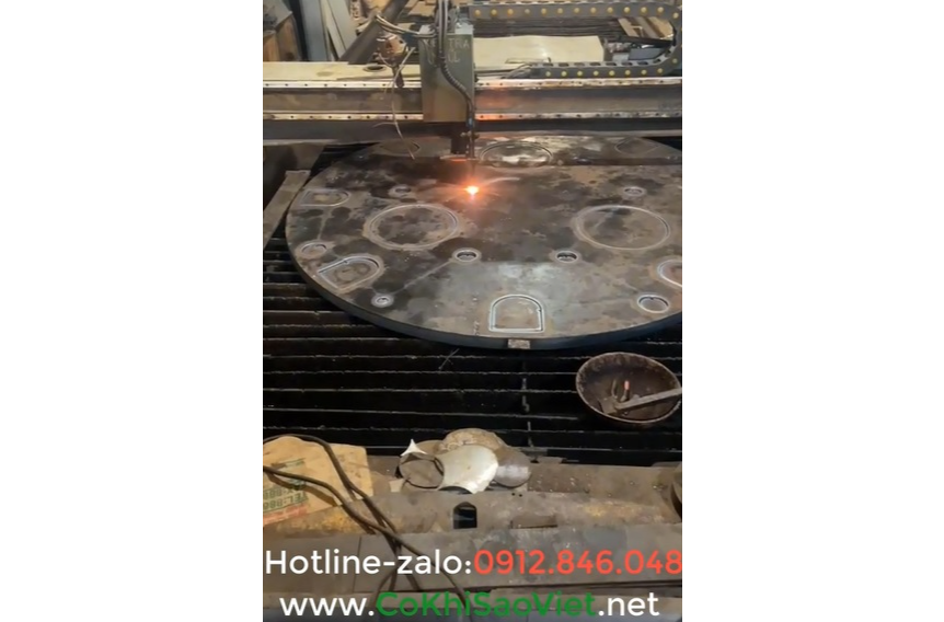 gia công thép tấm dày 50 ly, Cơ khí Sao Việt, ắt phôi, khoan lỗ, phay rãnh, hàn kết cấu, Thép 50 ly, máy móc công suất lớn, máy cắt CNC plasma