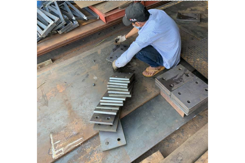 Bản mã 200x200x5, Bản mã 200x200, Bản mã, bản mã liên kết, dự án xây dựng nhà xưởng, cầu đường, công trình dân dụng, kết cấu thép nhà xưởng, hệ thống khung giàn, móng cọc, Cắt CNC, khoan lỗ bulong