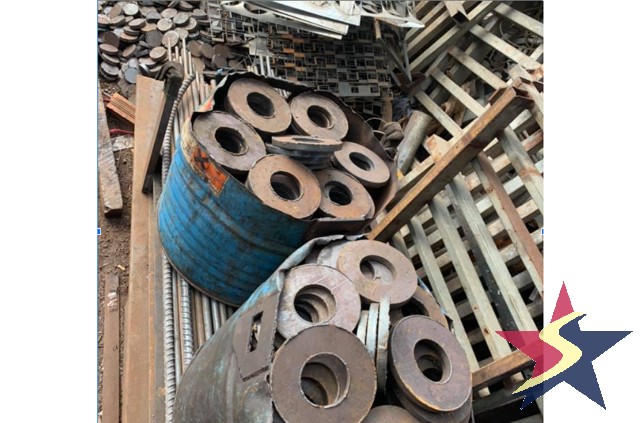 bản mã cọc ly tâm, gia công bản mã cọc ly tâm, bản mã cọc dự ứng lực, gia công cơ khí Tiền Giang, bản mã thép, bản mã, Cơ khí Sao Việt, cơ khí xây dựng