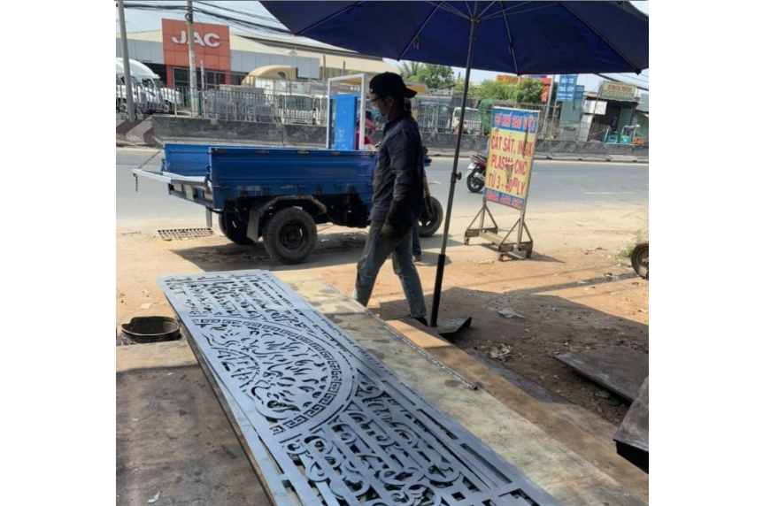 gia công thép tấm, cắt thép tấm theo yêu cầu, gia công CNC thép tấm, cơ khí thép tấm, dịch vụ cắt thép tấm TP.HCM, Thép tấm thường, thép tấm cường độ cao SS400, thép mạ kẽm, thép tấm không gỉ, Kết cấu khung nhà xưởng, công trình xây dựng, Tấm sàn chống trượt, nắp hố ga, mặt bậc cầu thang