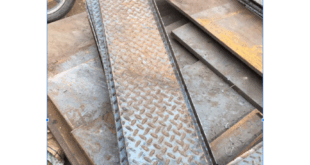 Bán Bậc Cầu Thang Sắt, bậc cầu thang sắt nhà xưởng, Bậc Cầu Thang Sắt, cầu thang sắt nhà xưởng