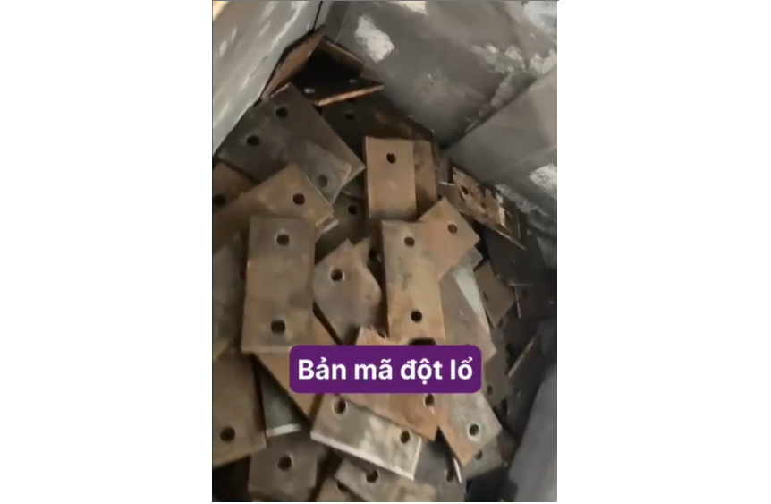 Gia Công Bản Mã Đột Lỗ, gia công cơ khí, Cơ Khí Sao Việt, Xây Dựng Nhà Xưởng,  đột lỗ thép tấm, Gia công bản mã, thanh la, khung thép, giằng liên kết, kết cấu thép nhà xưởng, lan can, cầu thang, cửa sắt công nghiệp