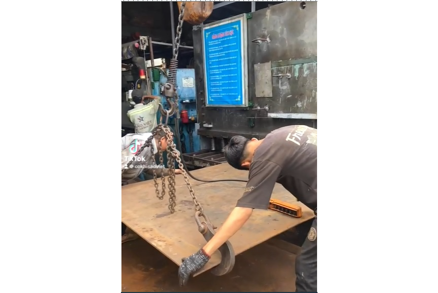 Bản Mã Thép 3 Ly, Thép Dẹt, kết cấu thép, xây dựng công nghiệp, thép tấm, thép hình, Cơ Khí Sao Việt, Chặt Thép Tấm CNC