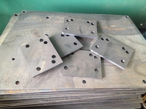 Bản mã thép dày 10mm, gia công bản mã 10mm, cơ khí sao việt. Bản mã chân cột nhà thép tiền chế, Bản mã neo móng thiết bị, bệ đỡ máy móc công nghiệp, Liên kết trụ lan can, gia công bản mã thép 10mm, bản mã thép dày 10mm, cắt bản mã thép 10mm, xưởng gia công bản mã thép, gia công bản mã theo bản vẽ